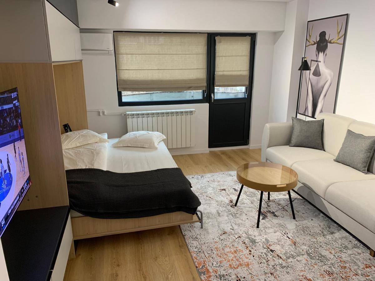 Prosper Plaza Aparthotel ブカレスト エクステリア 写真